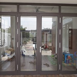 CỬA NHÔM XINGFA 4 CÁNH MỞ QUAY